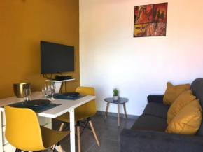 Appartement d'une chambre avec terrasse et wifi a Sainte Anne a 1 km de la plage